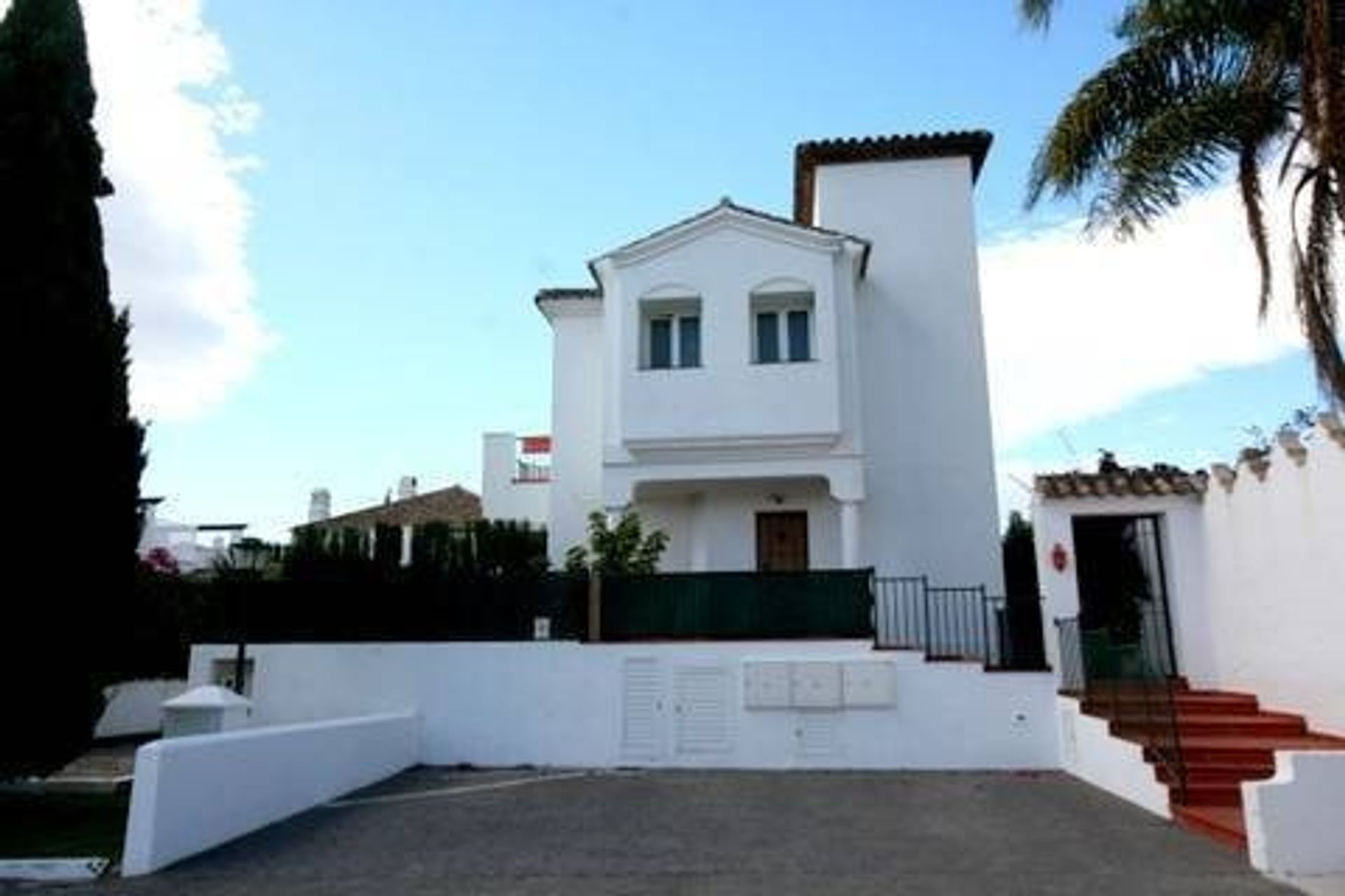 Rumah di San Pedro de Alcantara, Andalusia 10875808