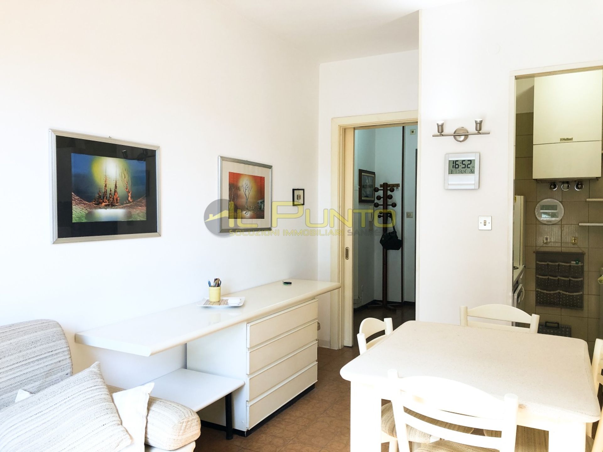 Condominio en Quiliano, Liguria 10875999