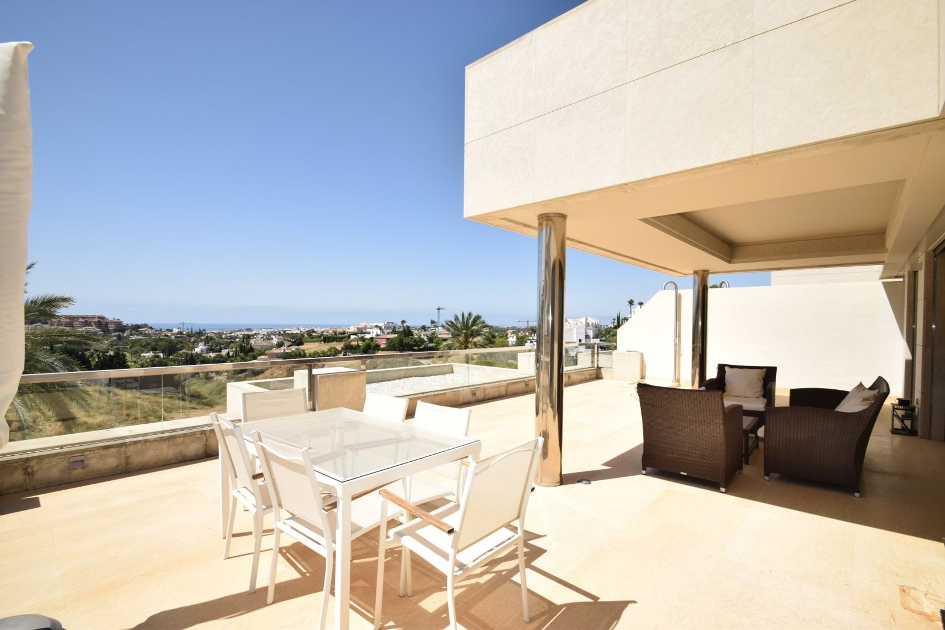 Condominium in El Angel, Andalusia 10876115