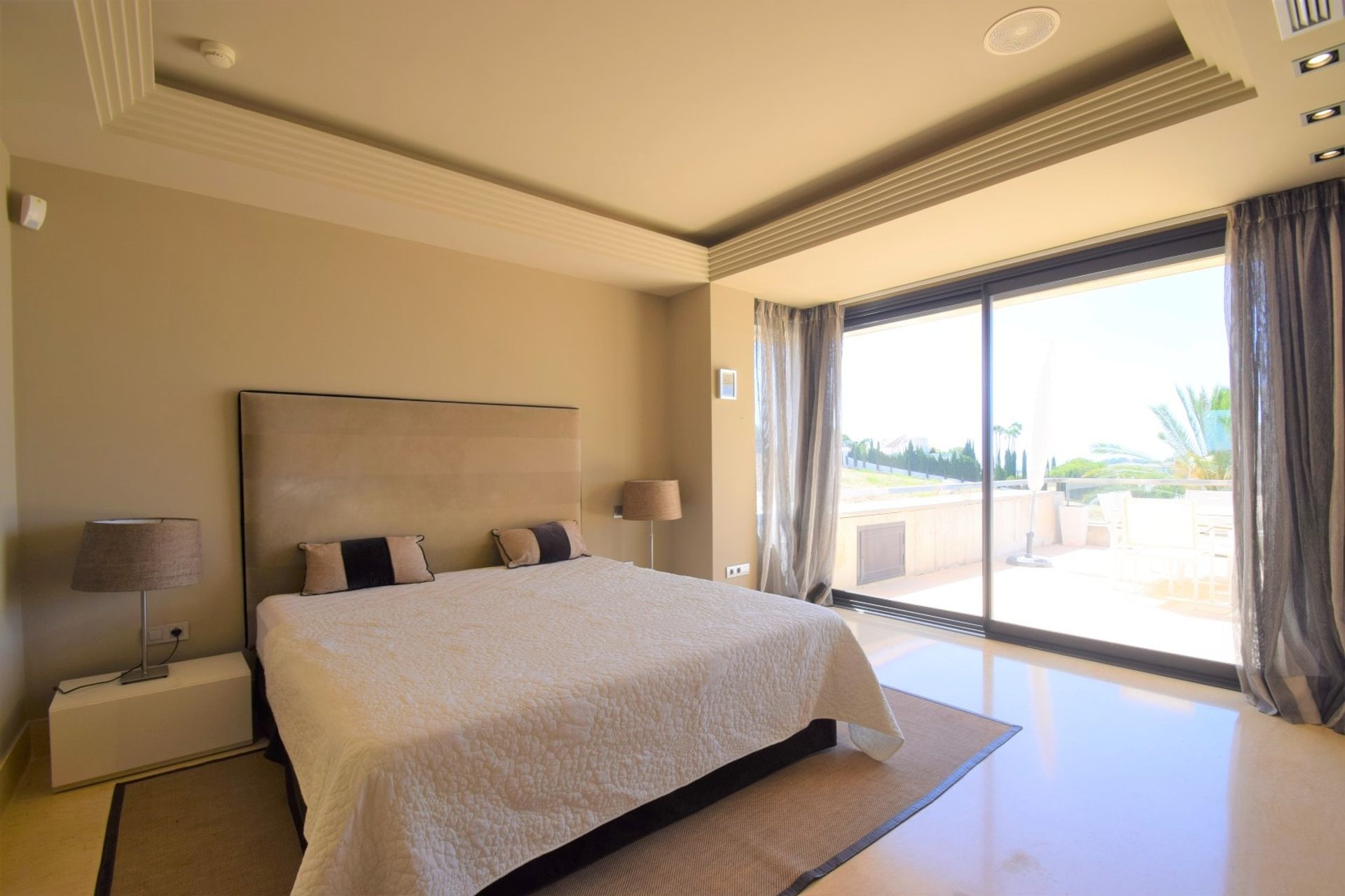 Condominium in El Angel, Andalusia 10876115