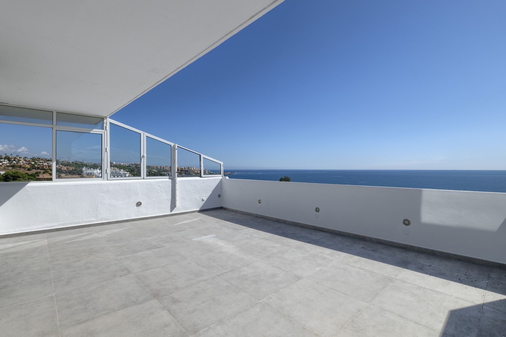 Condominio nel Estepona, Andalusia 10876308