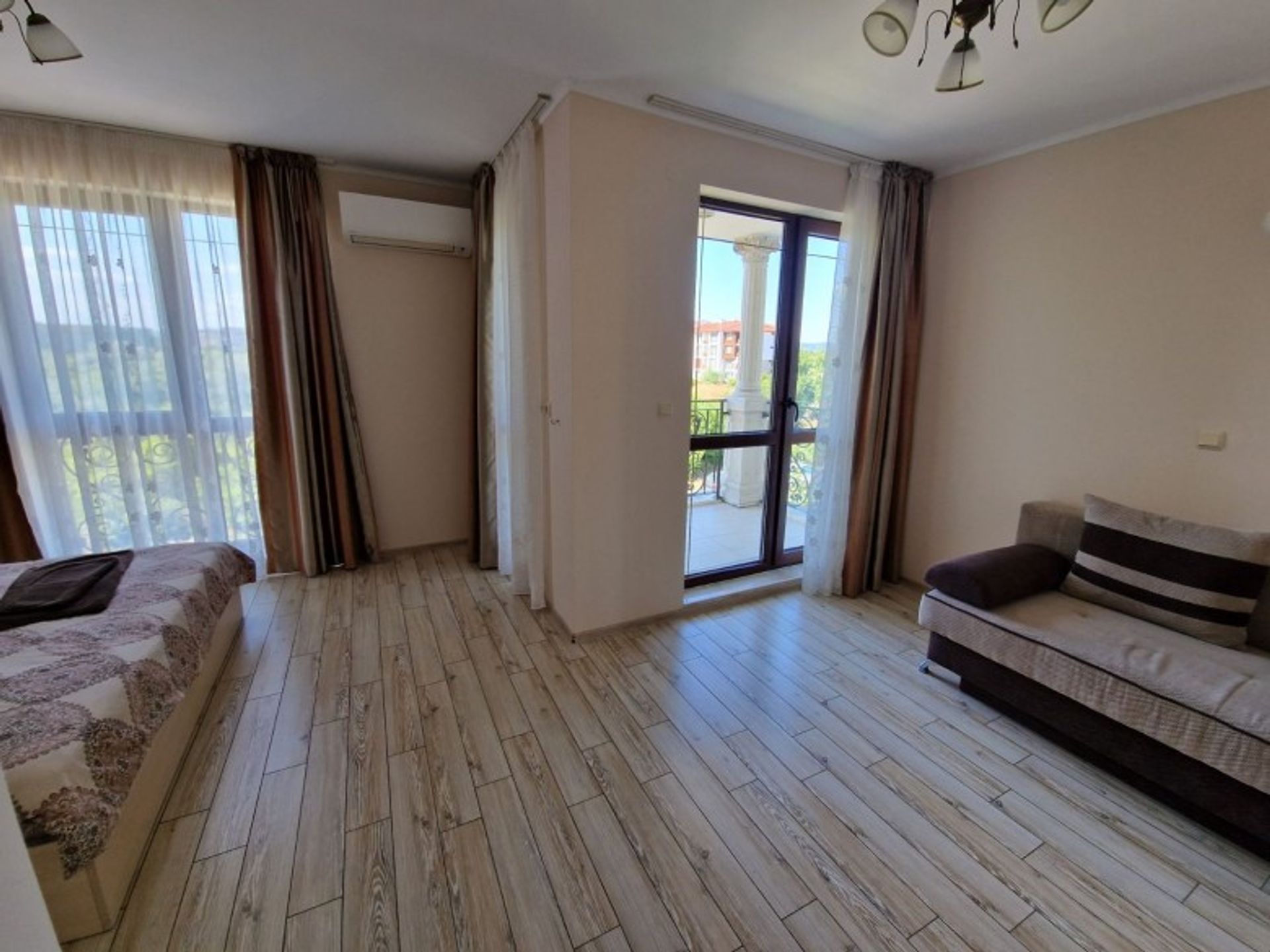 Квартира в Nessebar, Burgas 10876662