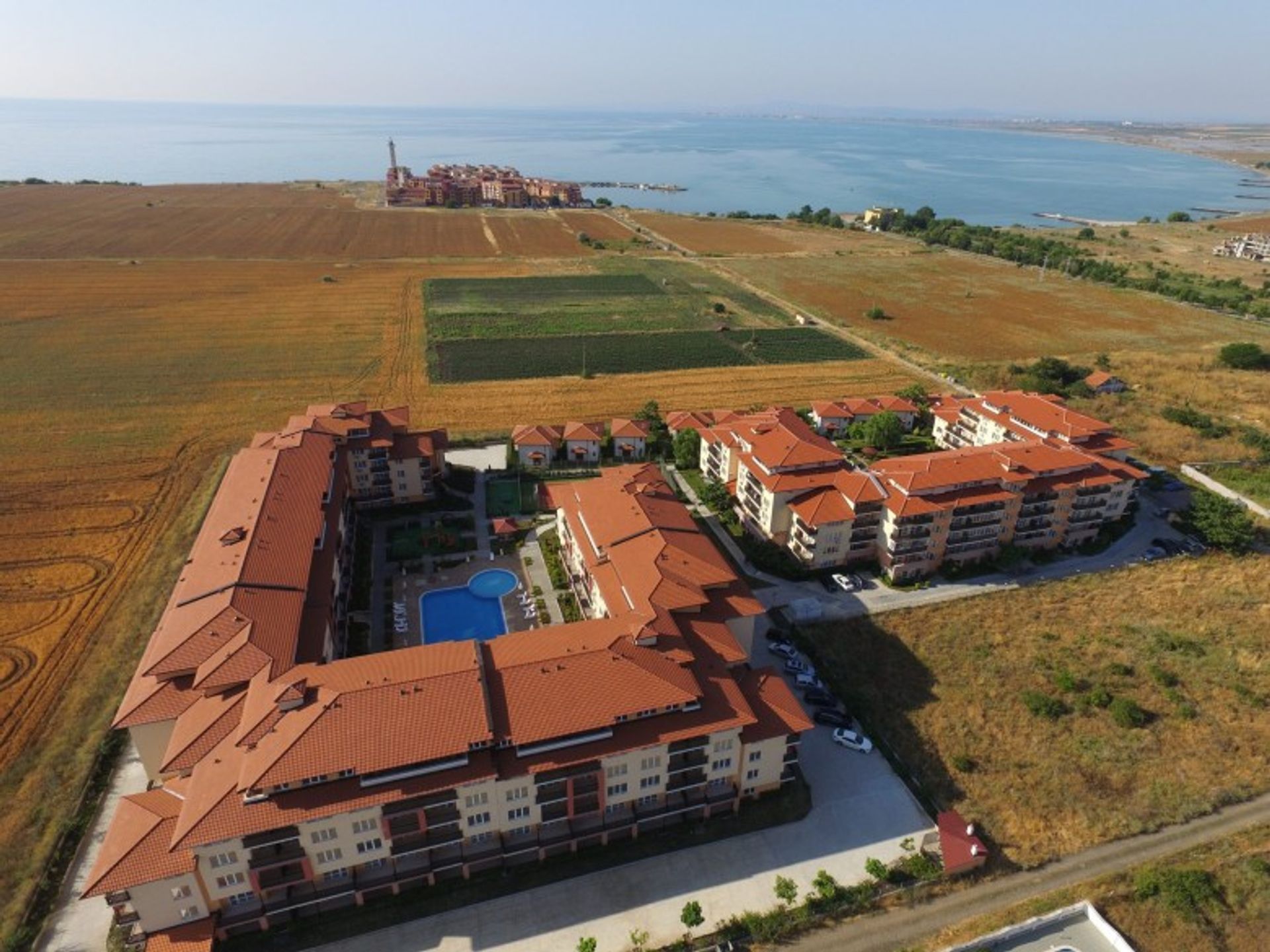 Condominio en Aheloy, Burgas 10876708