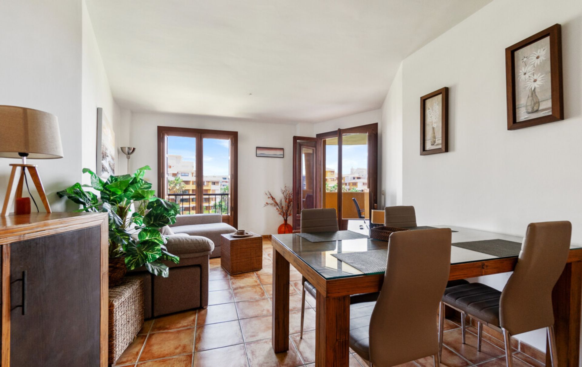 Condominium dans Torrevieja, Valence 10876933