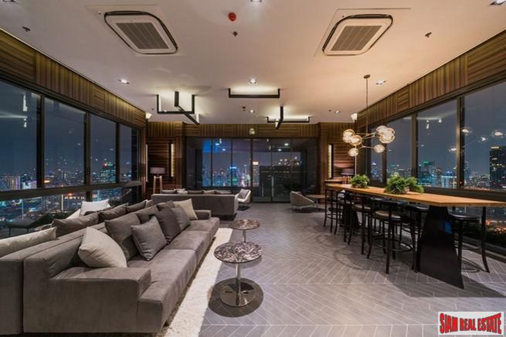 Condominium in Rat Burana, Krung Thep Maha Nakhon 10877213