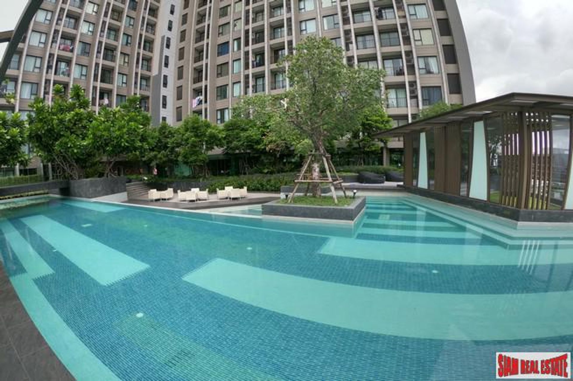 Condominio en Ban Na Song, Krung Thep Maha Nakhon 10877214