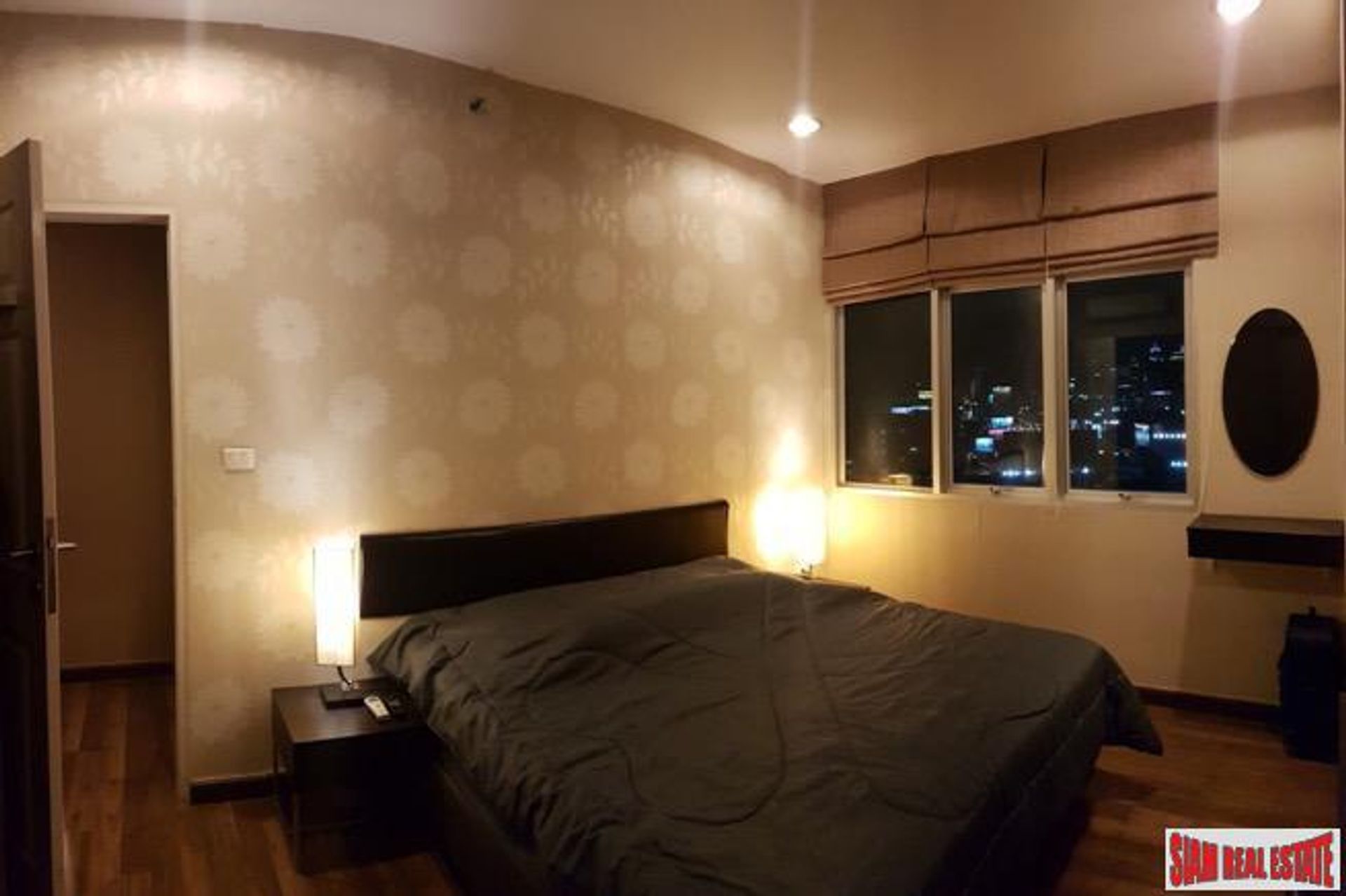 Condominium in , Krung Thep Maha Nakhon 10877439