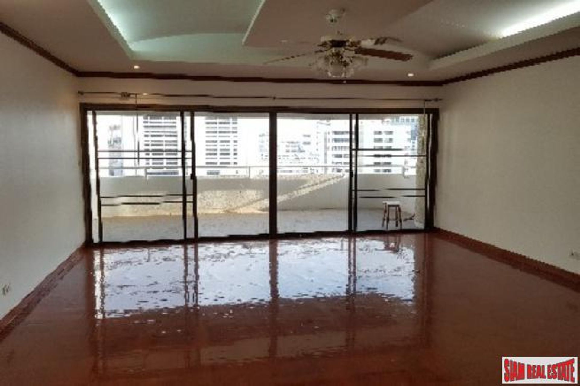 Condominium in , Krung Thep Maha Nakhon 10877493