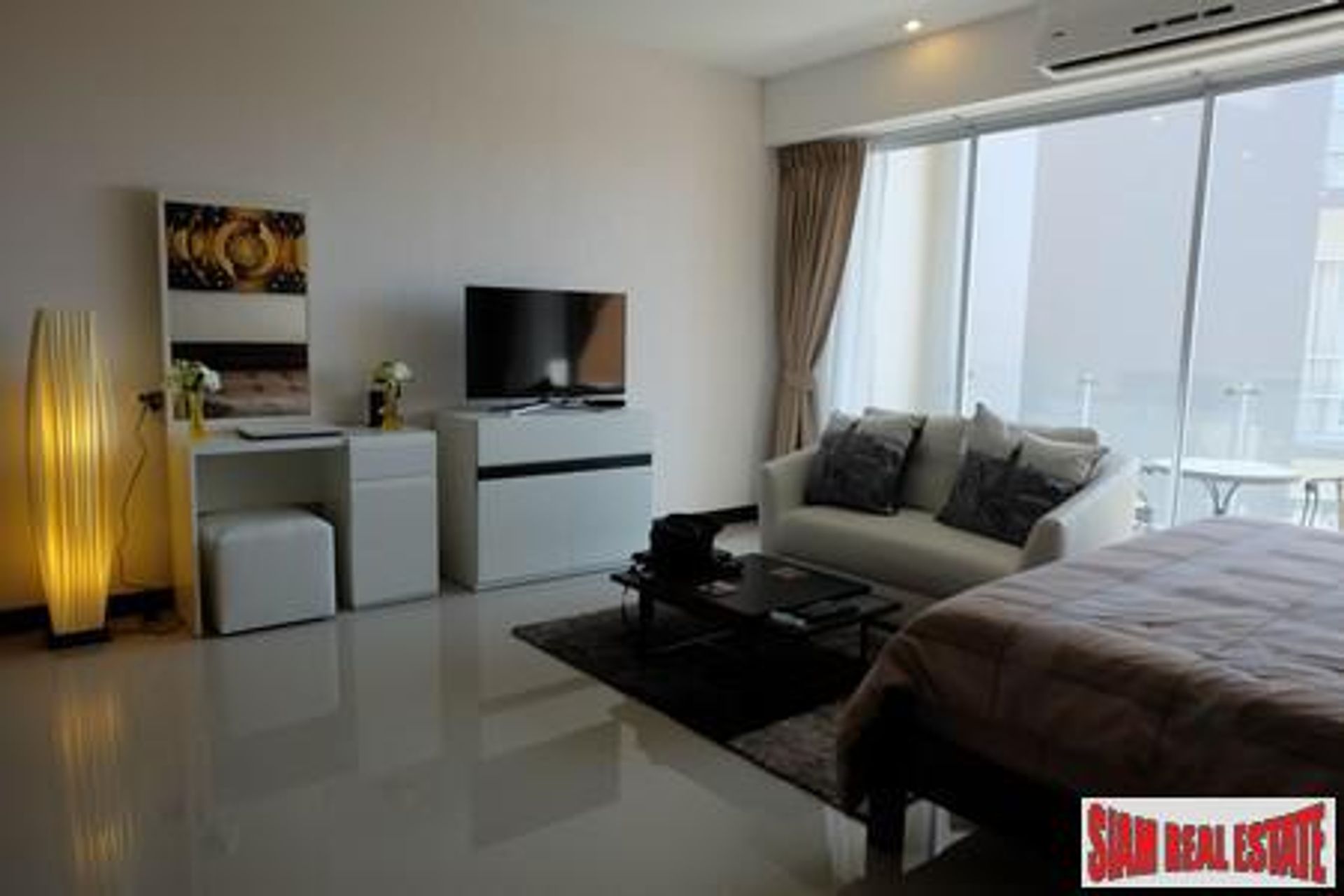 Condominio nel Divieto Kata, Phuket 10877559