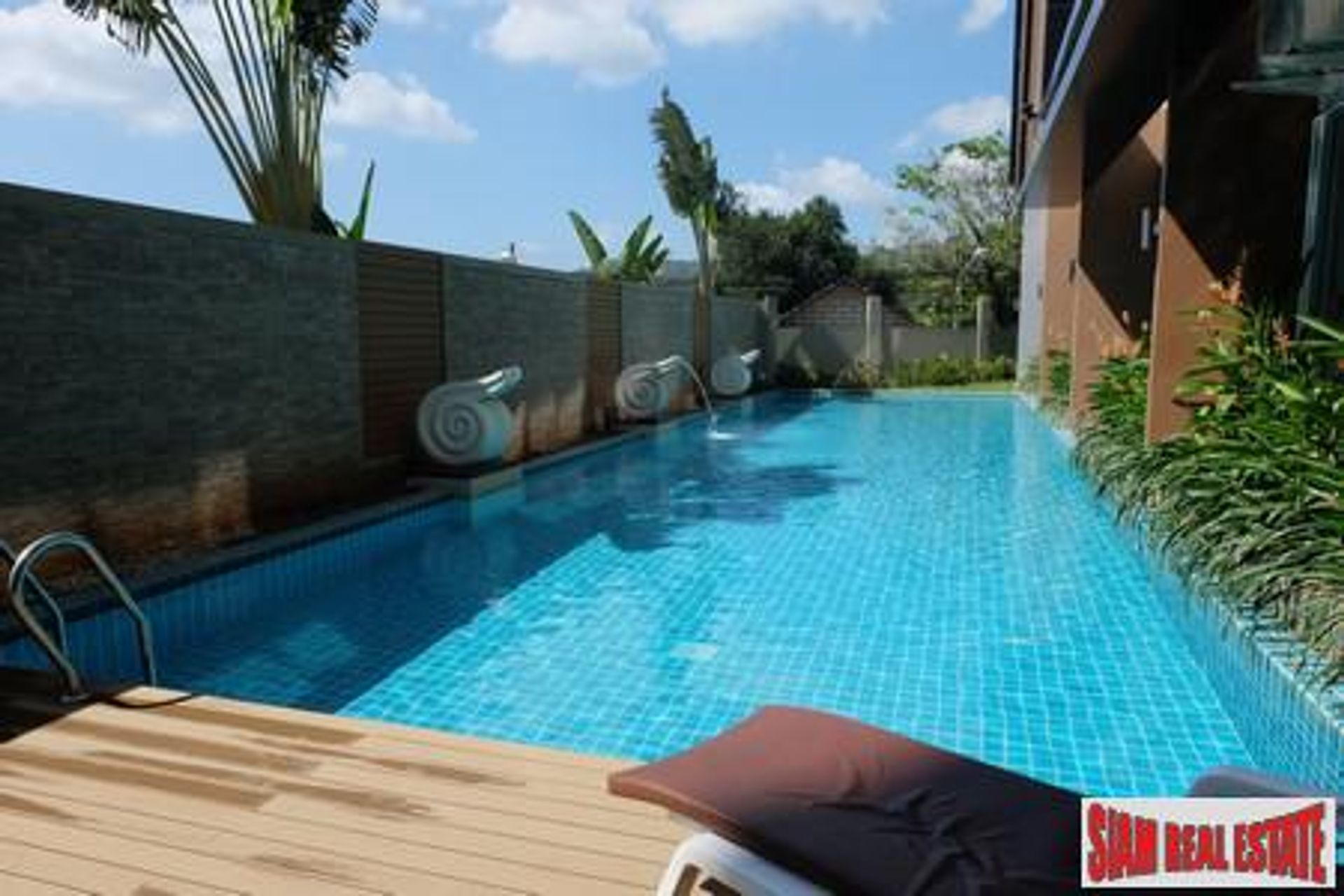 Kondominium dalam Karon, Phuket 10877559