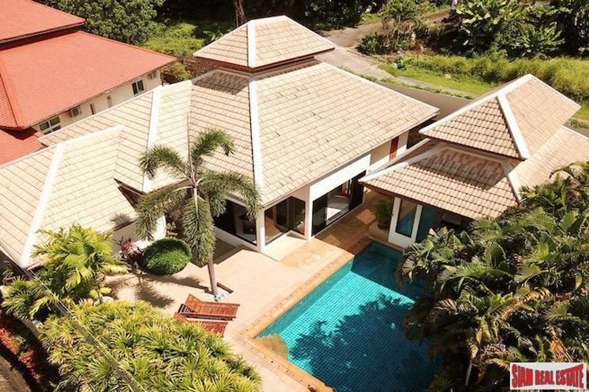 Casa nel Kamala, Phuket 10877591