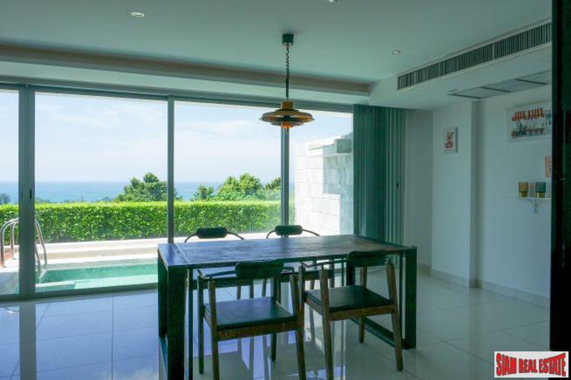 Condominium in Karon, Phuket 10877612