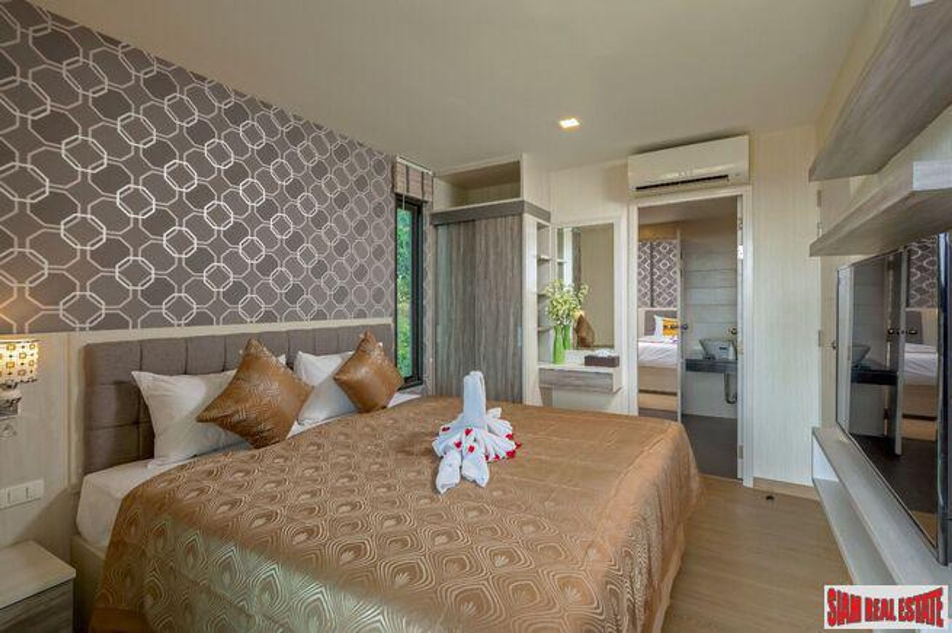 Kondominium dalam Karon, Phuket 10877626