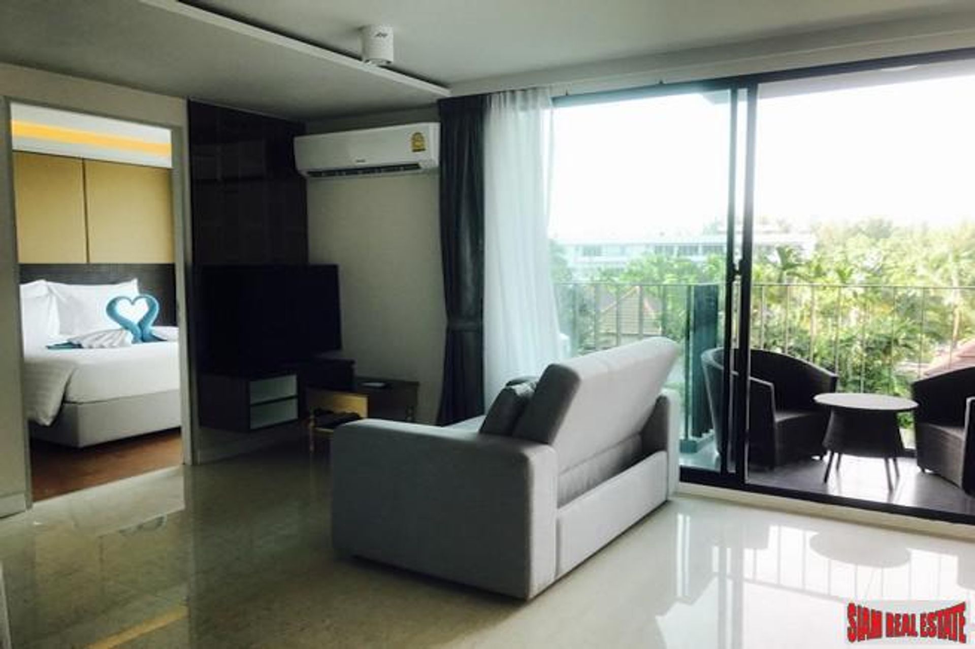 Condominium dans Choeng Thale, Phuket 10877645