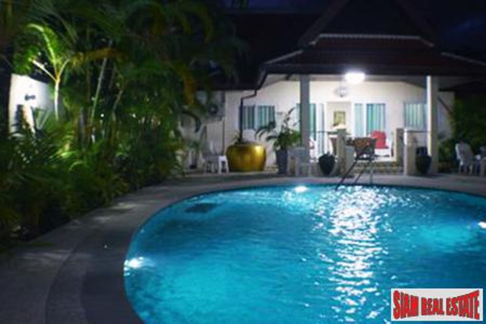 Huis in Rawai, Phuket 10877680