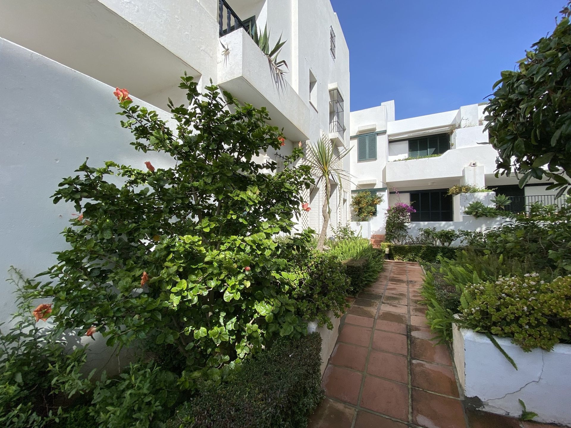 Condominio en San Roque, Andalucía 10877875