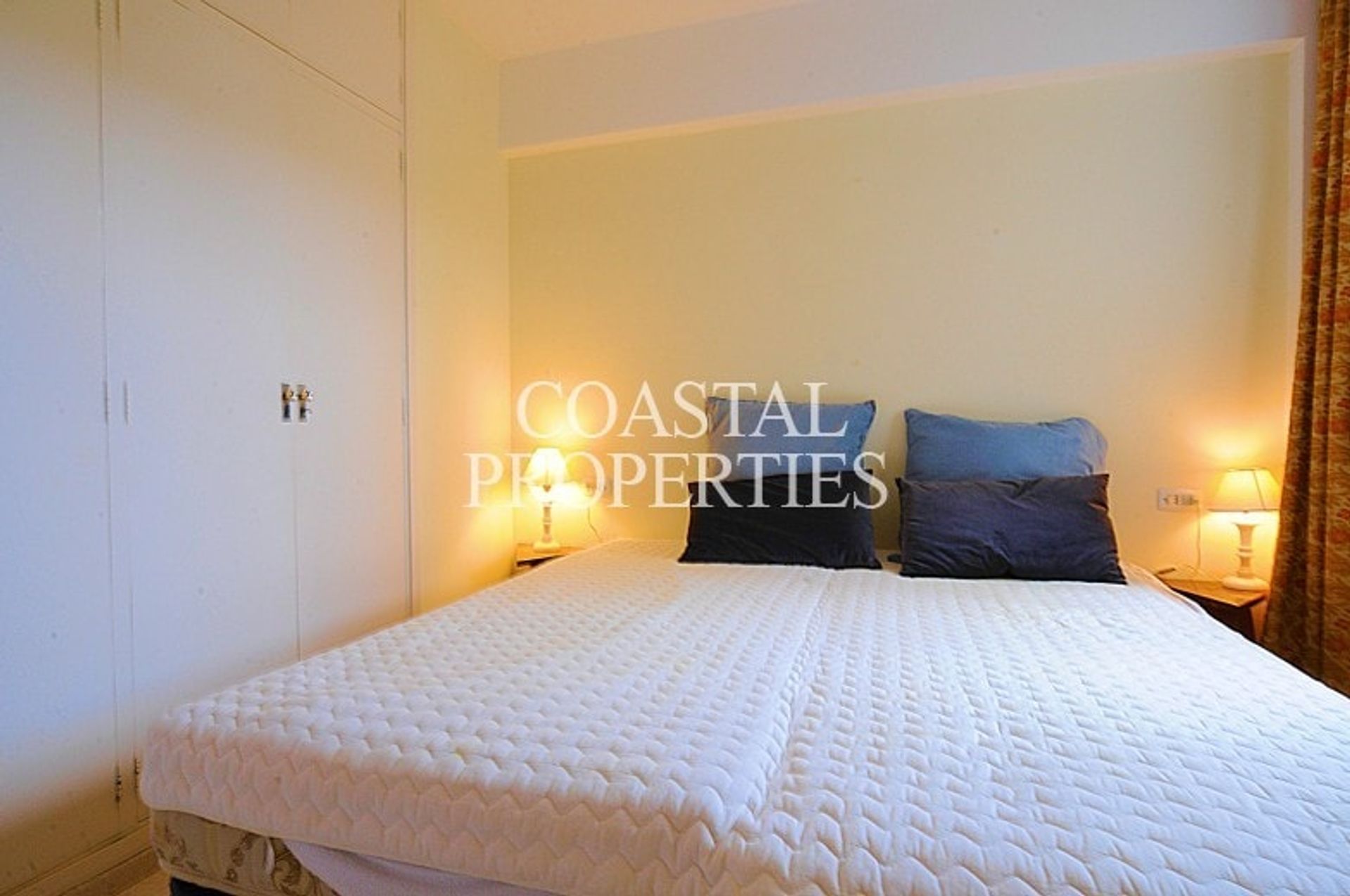 Condominio en Palma Nova, Balearic Islands 10878095