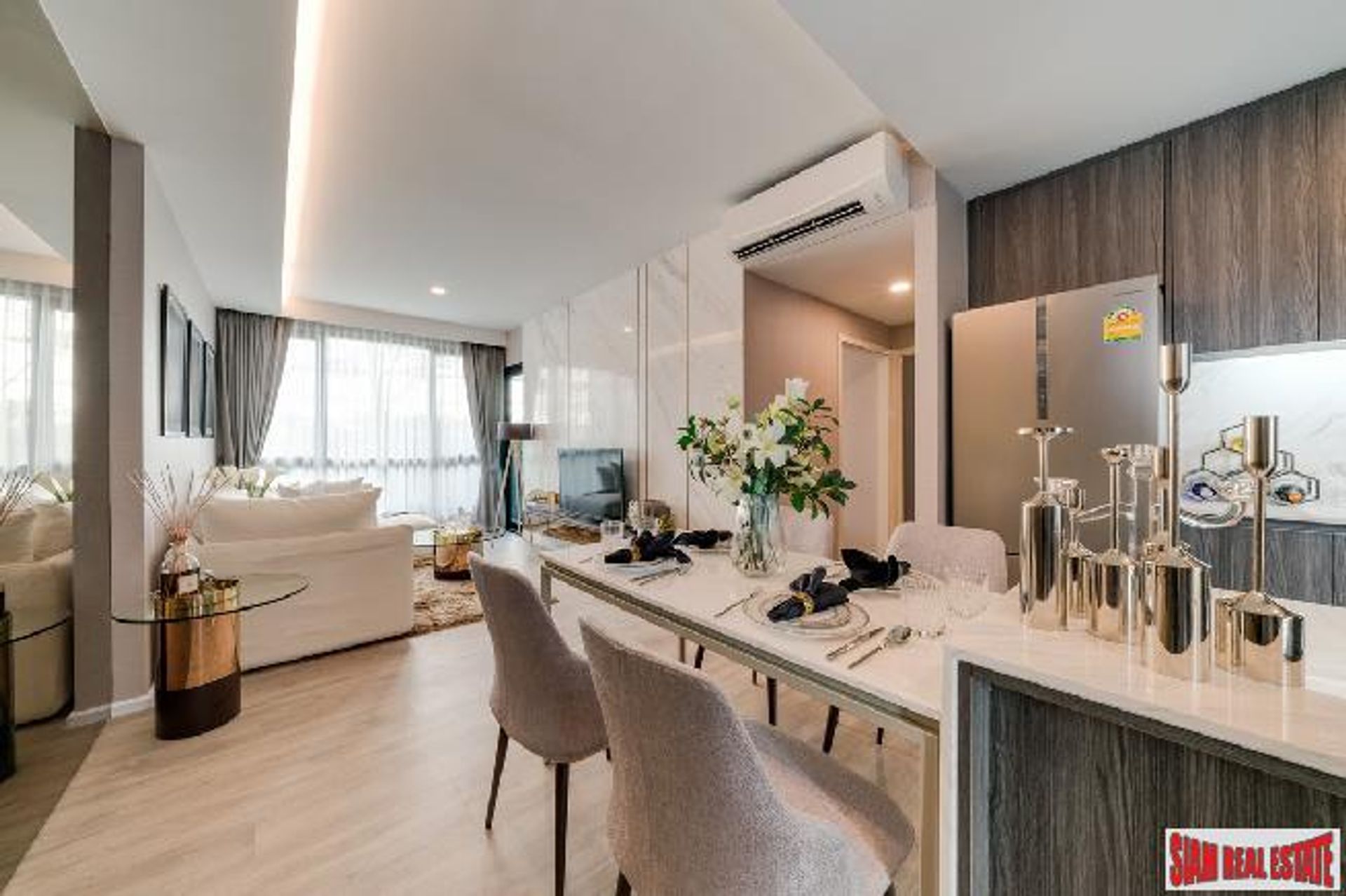 Condominio nel Divieto di Khlong Samrong, Samut Prakan 10878322