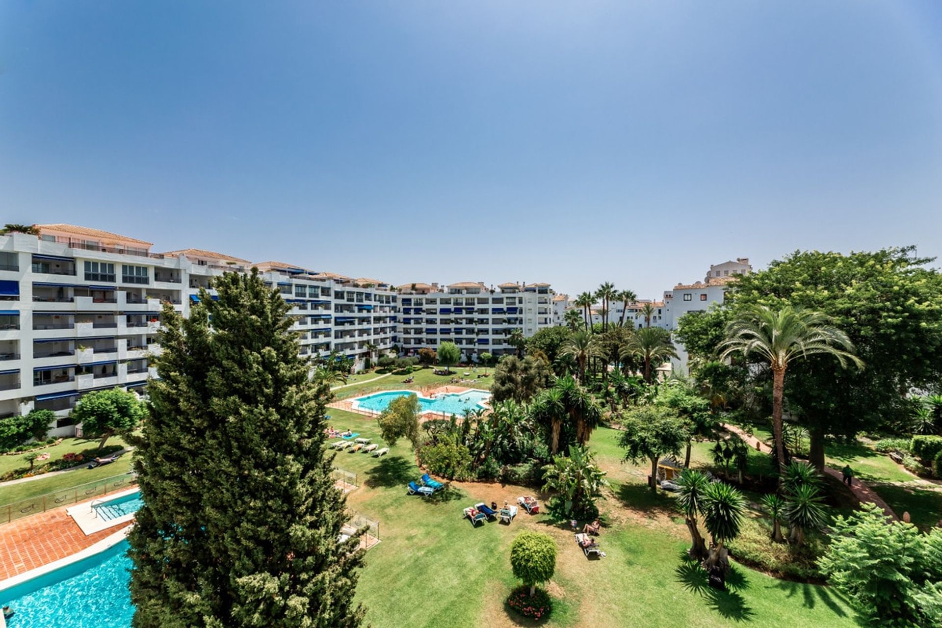 Condominium dans Marbella, Andalucía 10878607