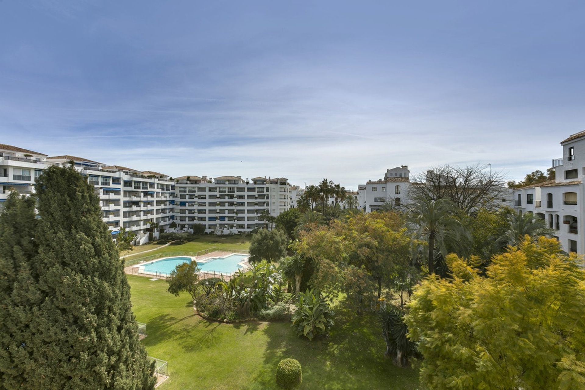 Condominium dans Marbella, Andalucía 10878607