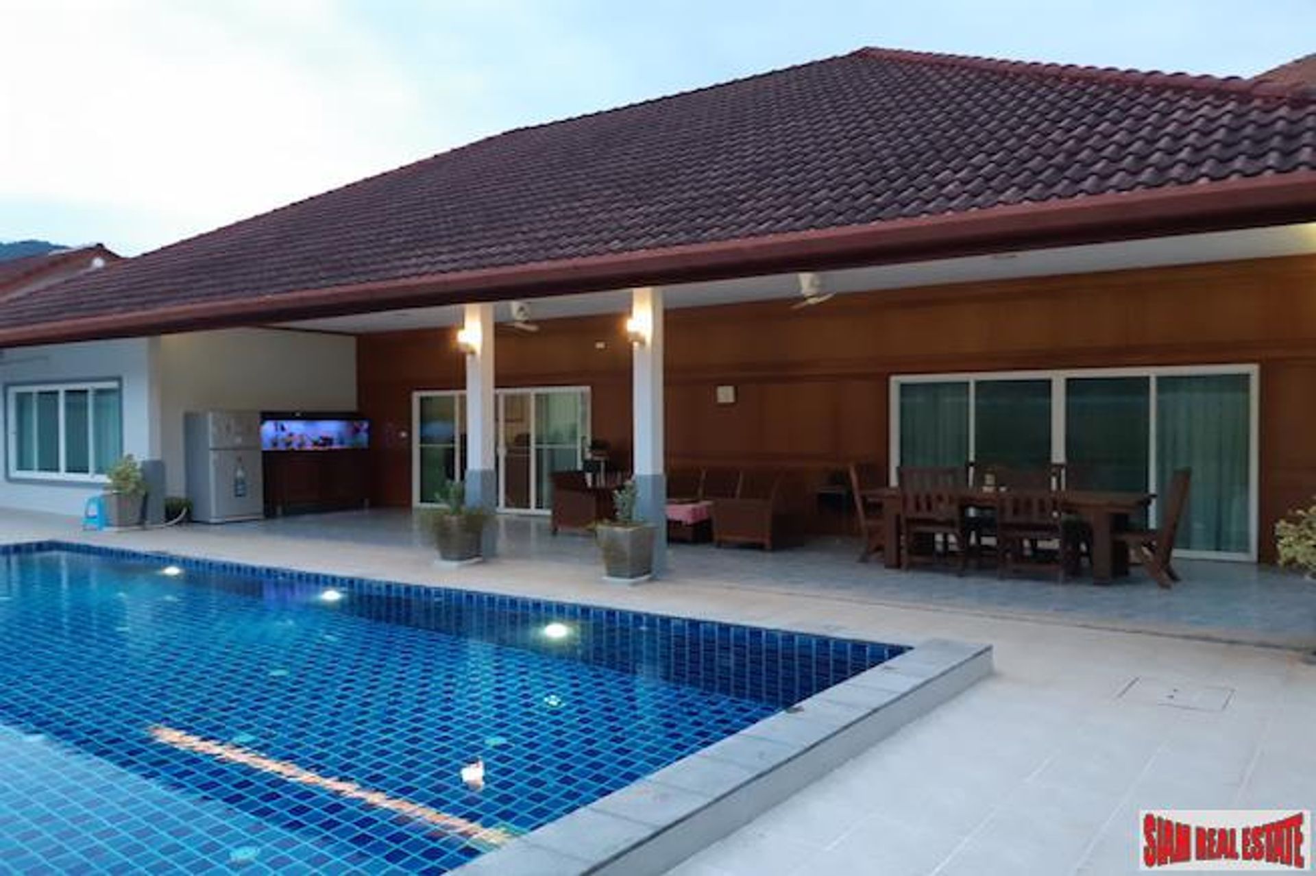 Rumah di Kamala, Phuket 10878747