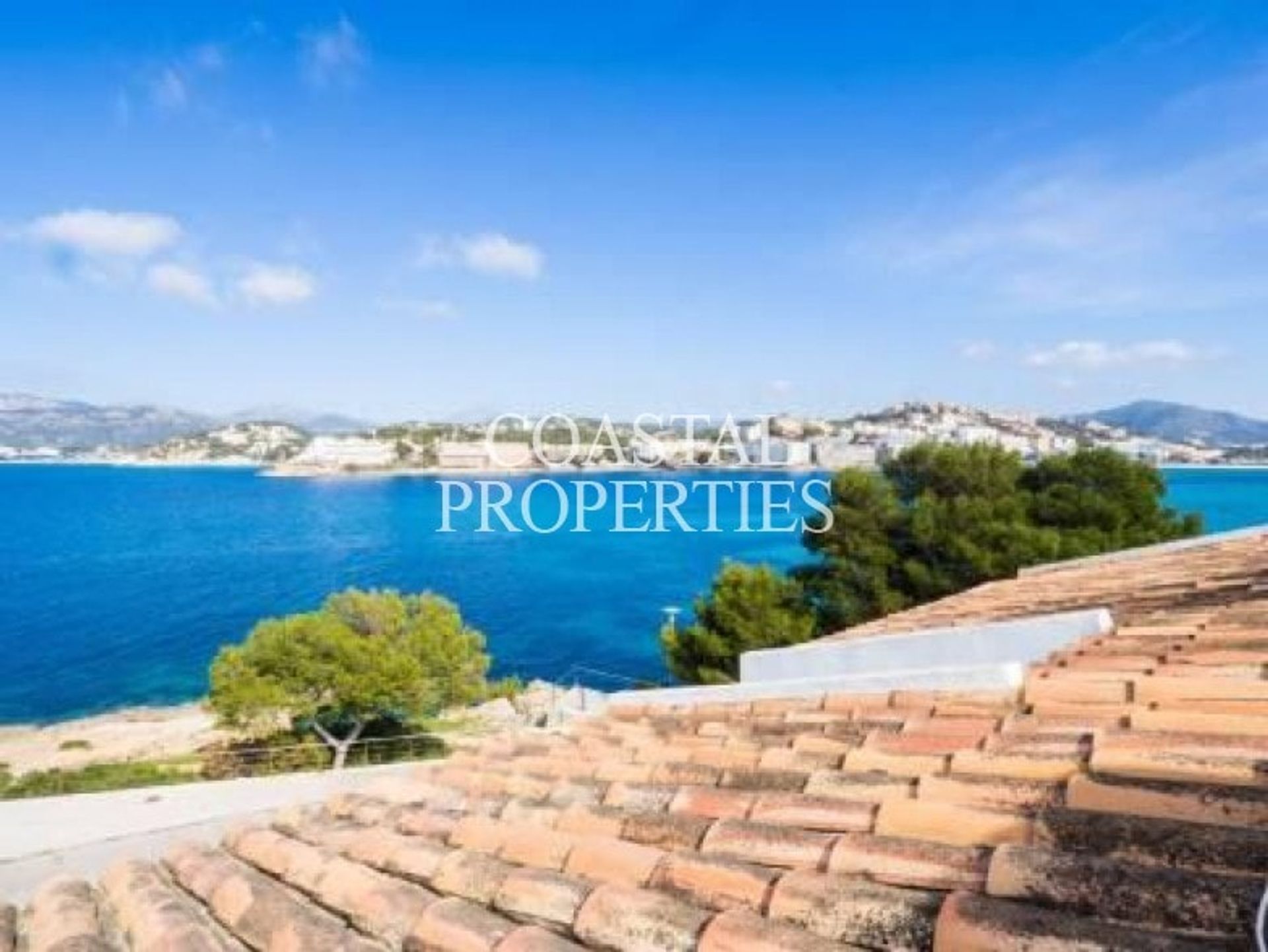 Condominium in Calvia, De Balearen 10878774