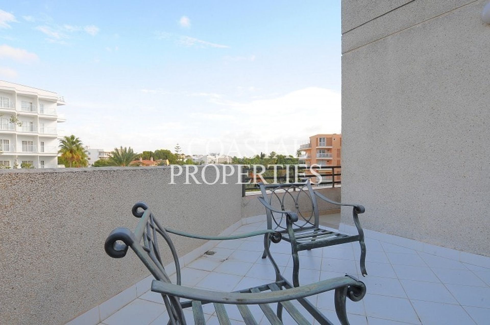 Condominium in Calvia, De Balearen 10878783