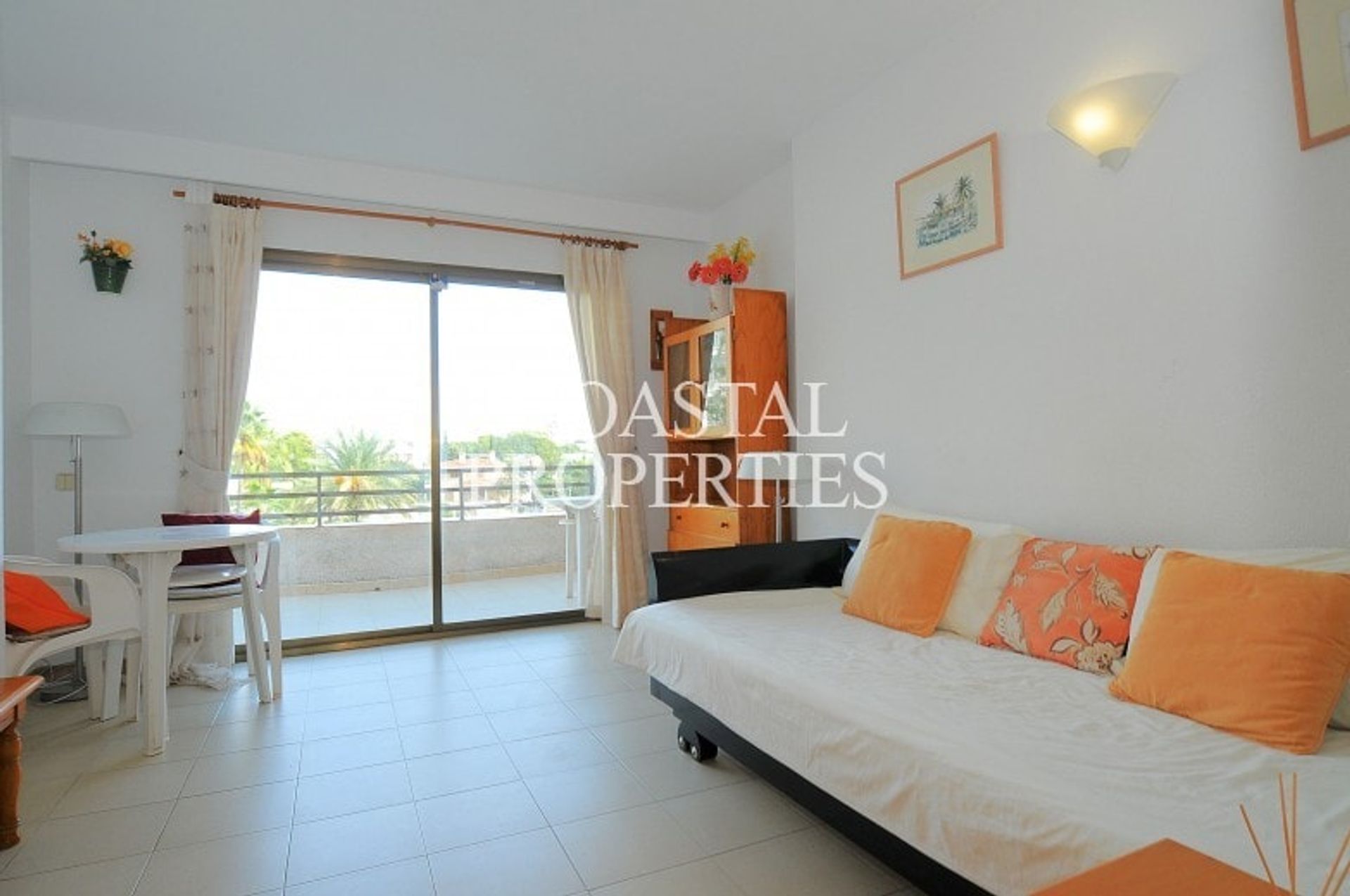 Condominium in Calvia, De Balearen 10878783