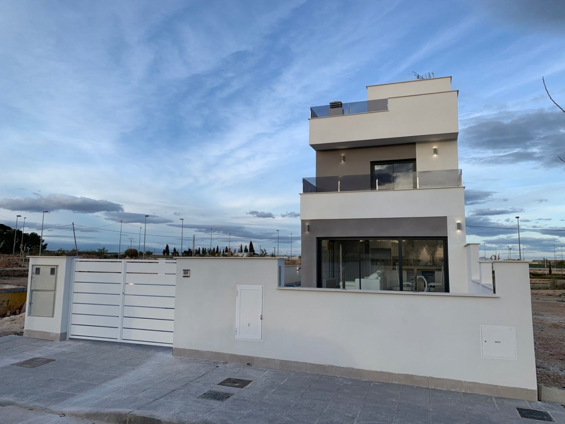 House in Pilar de la Horadada, Comunidad Valenciana 10879122