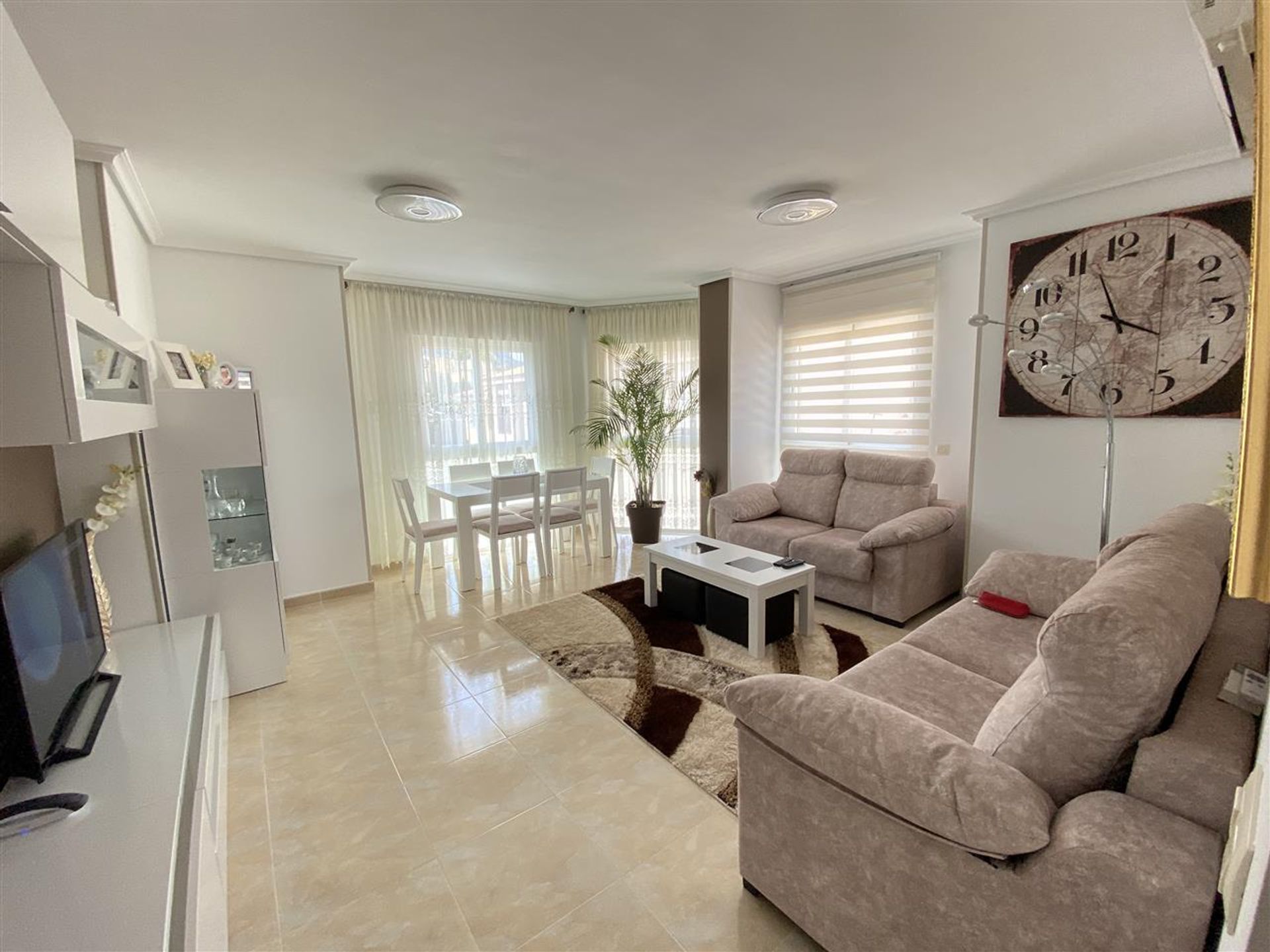 Condominium in , Valencian Community 10879586