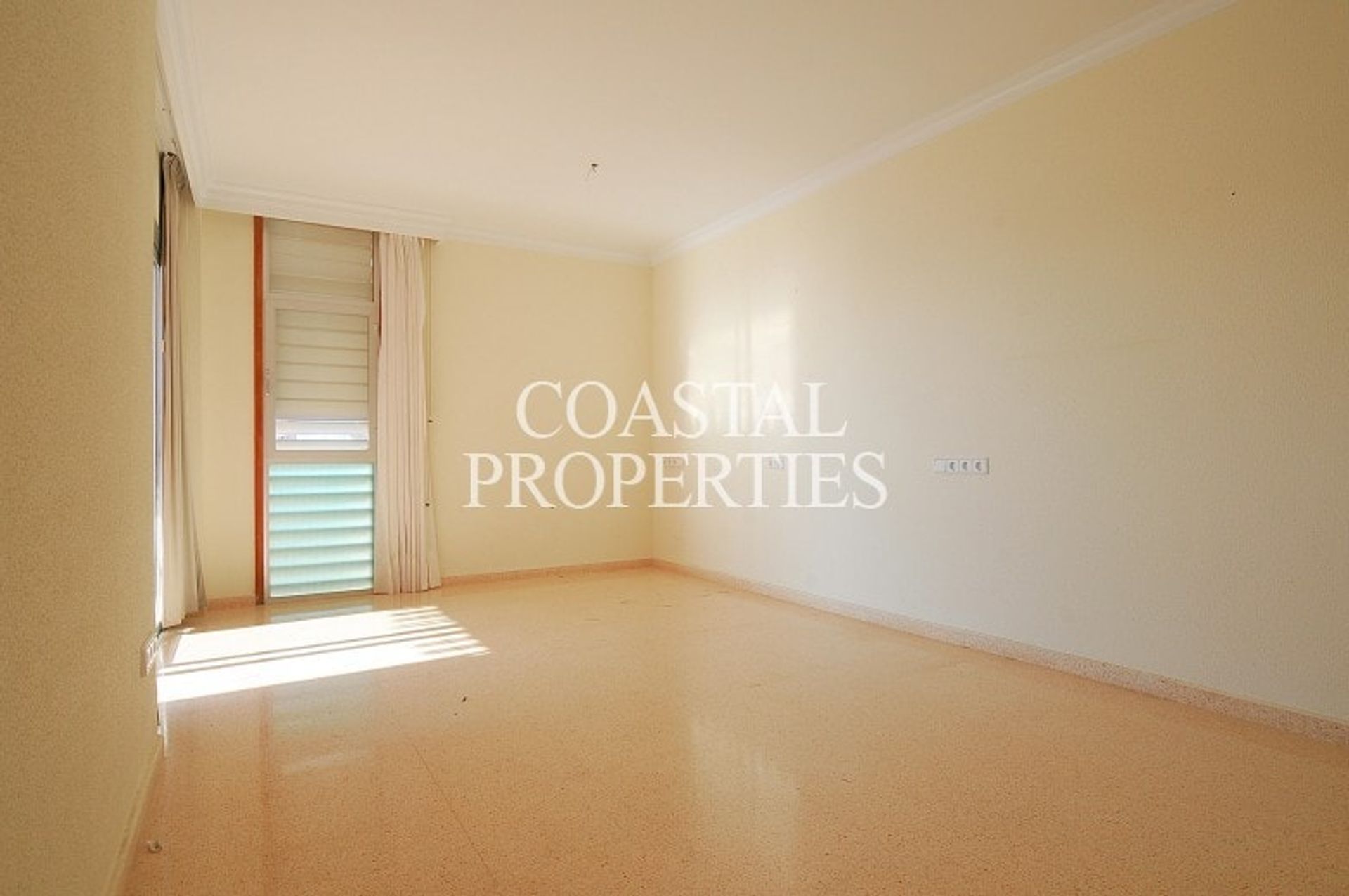 Condominio en Calvià, Islas Baleares 10879618