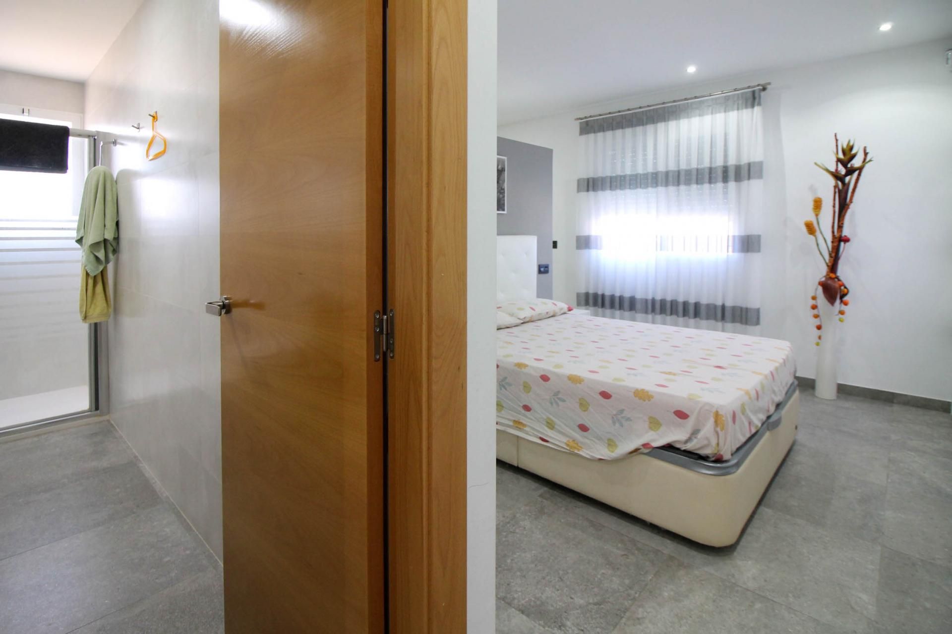 rumah dalam Elche, Valencia 10879732