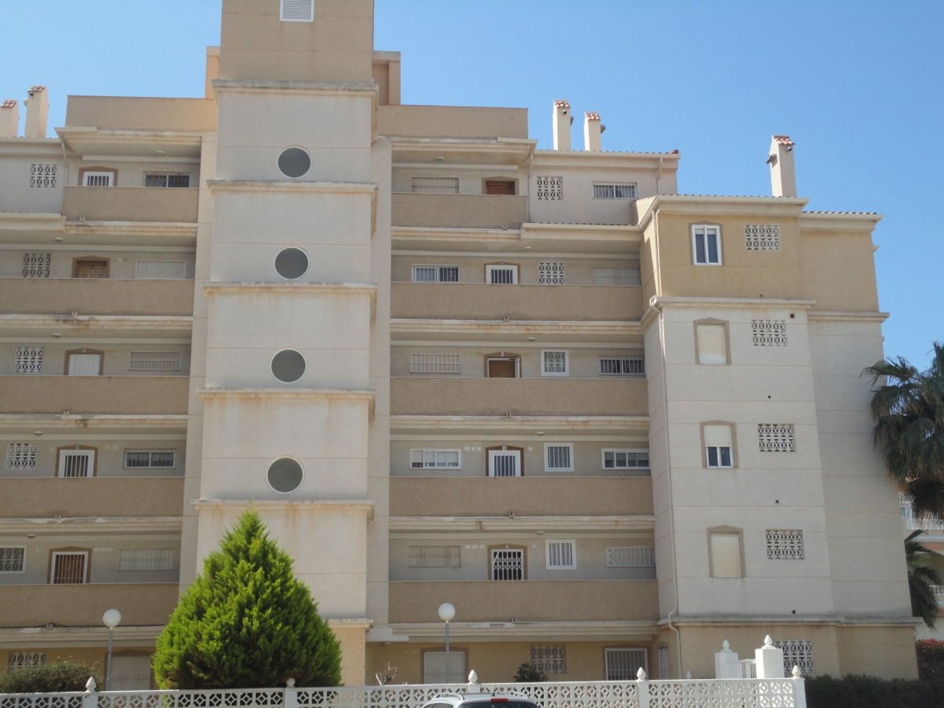 Condominium in Torremendo, Comunidad Valenciana 10879873