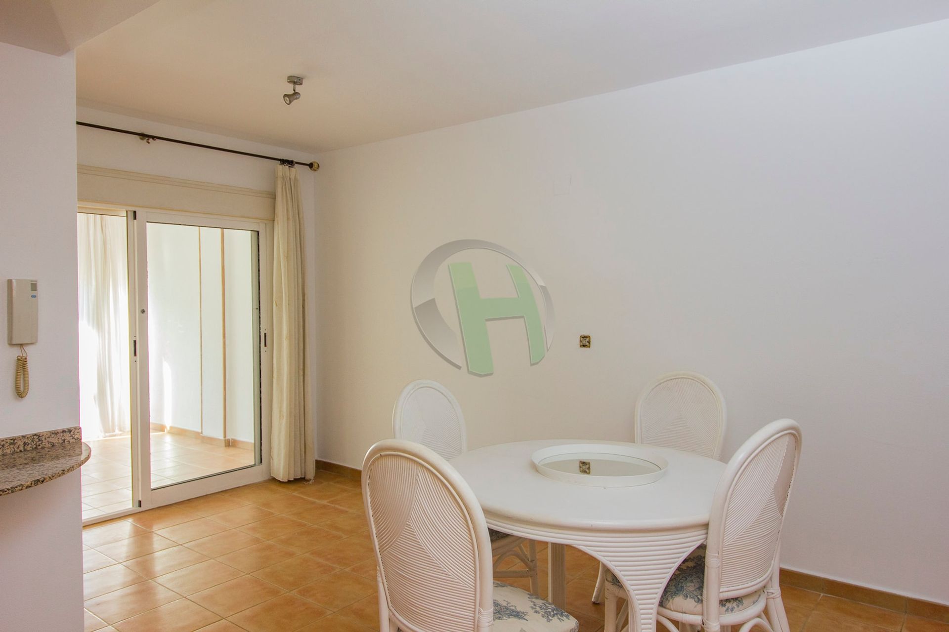 Condominio en Albacete, Castilla-La Mancha 10880359