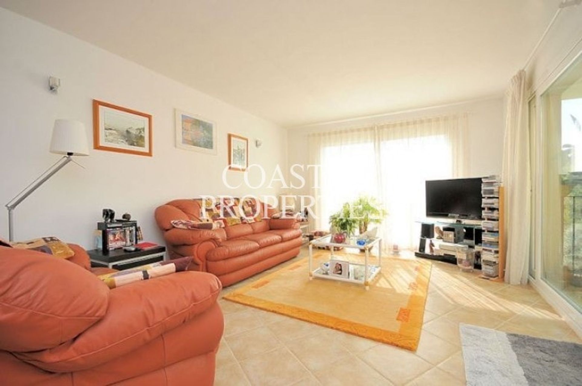 Condominium in Calvia, De Balearen 10880434