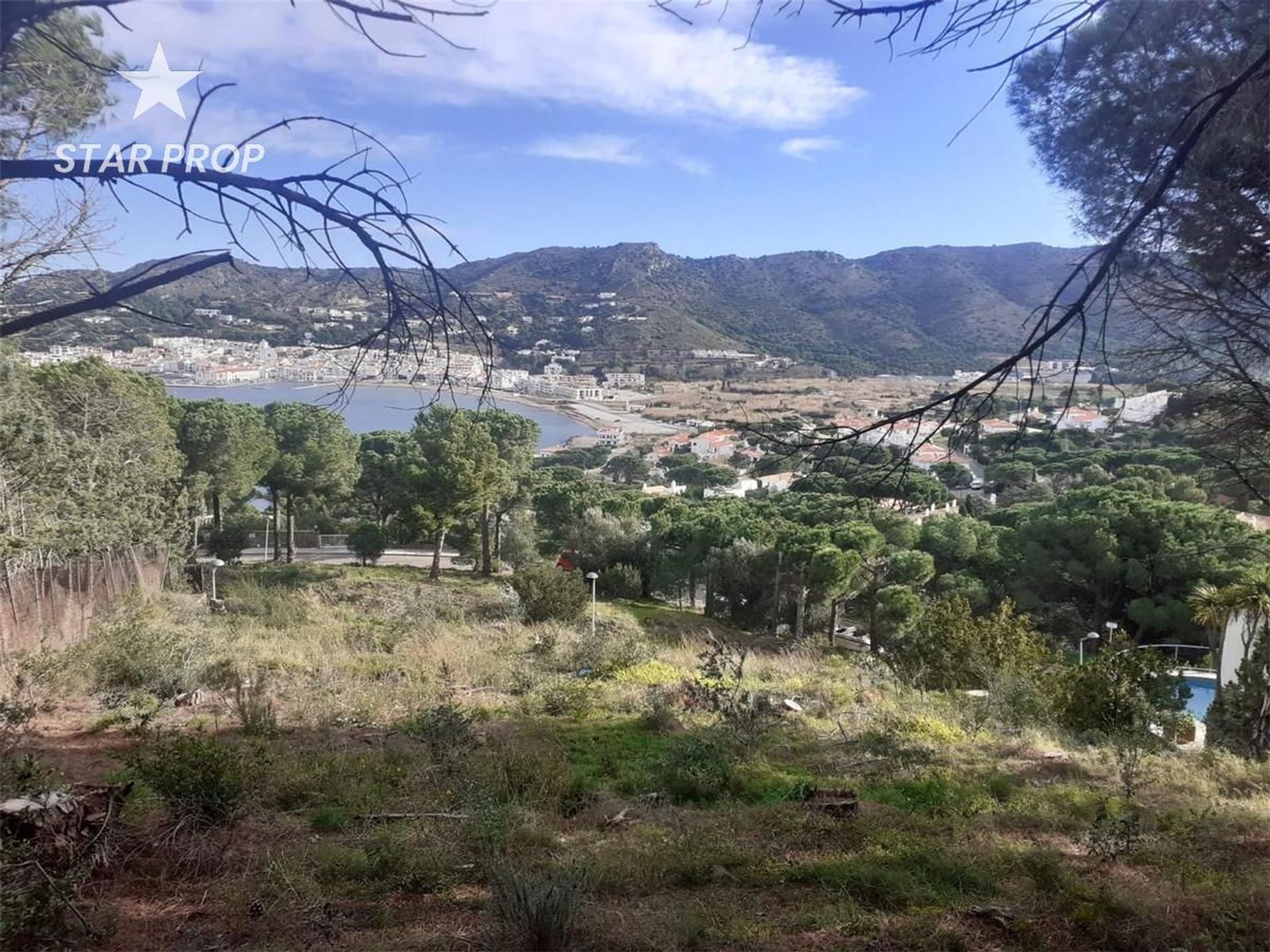 土地 在 El Port de la Selva, Catalunya 10880557