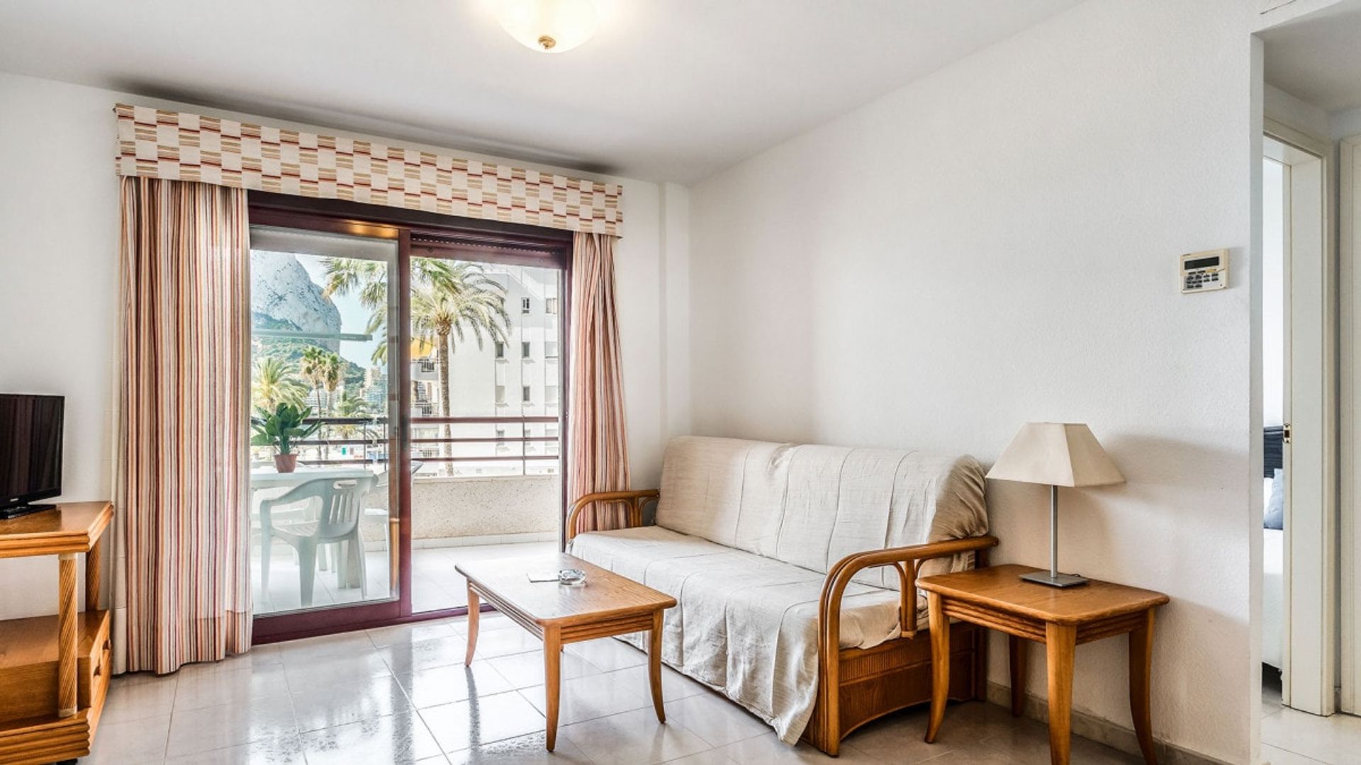 Condominium in Calp, Comunidad Valenciana 10880760