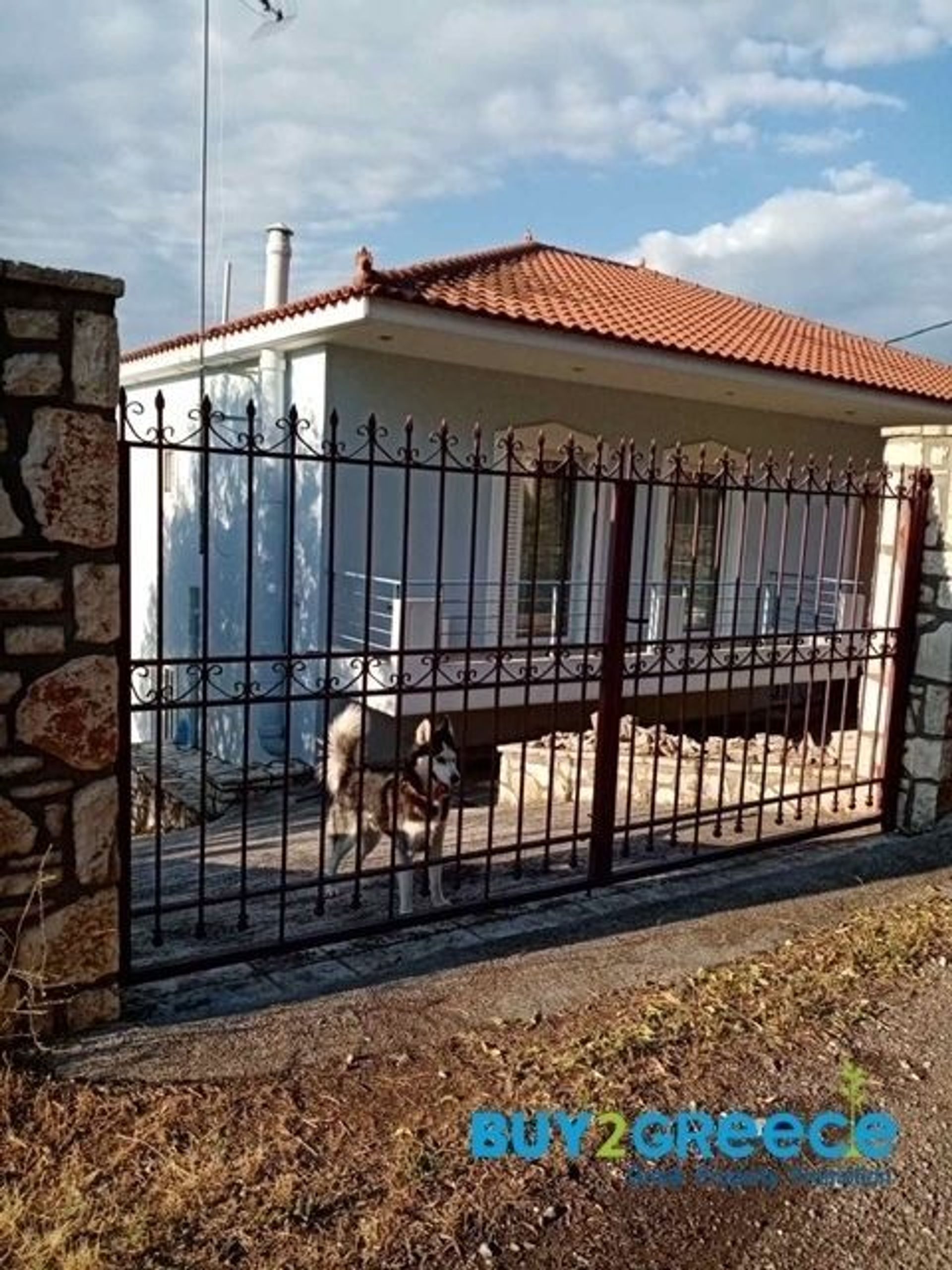 House in Sparto,  10880893