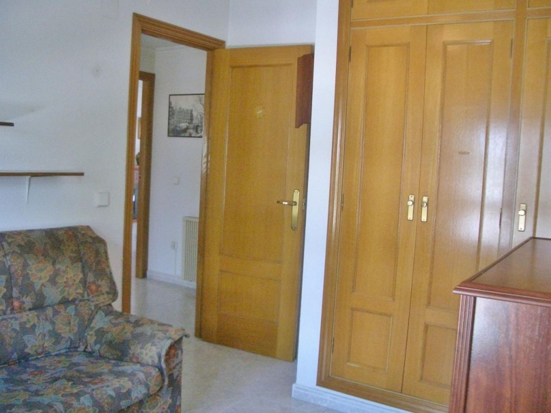 Condominium in Albacete, Castilla-La Mancha 10881603