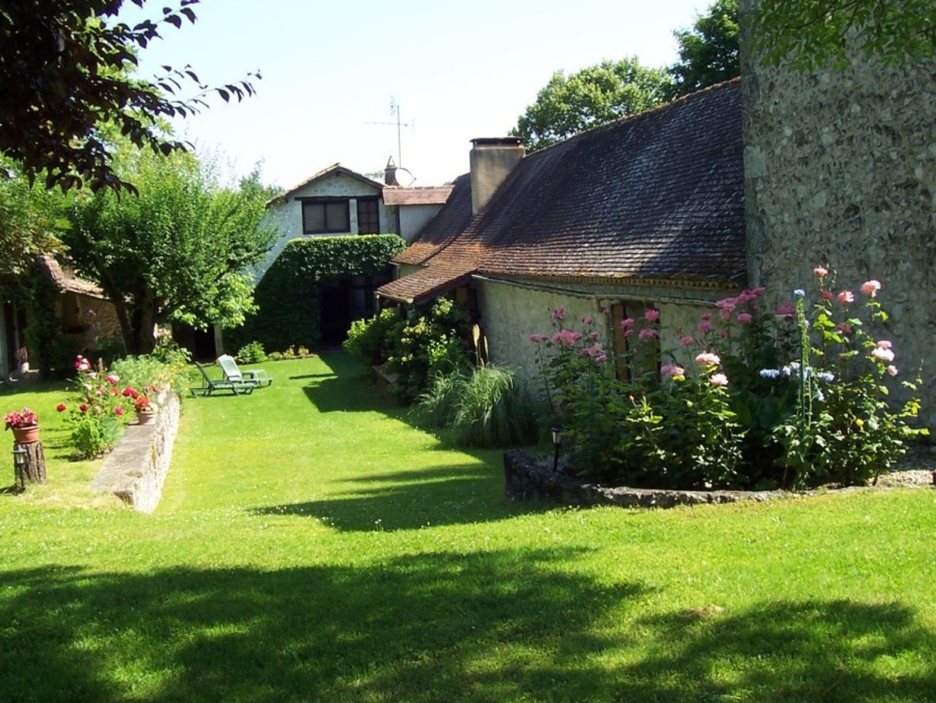 Casa nel Serres-et-Montguyard, Nouvelle-Aquitaine 10882076