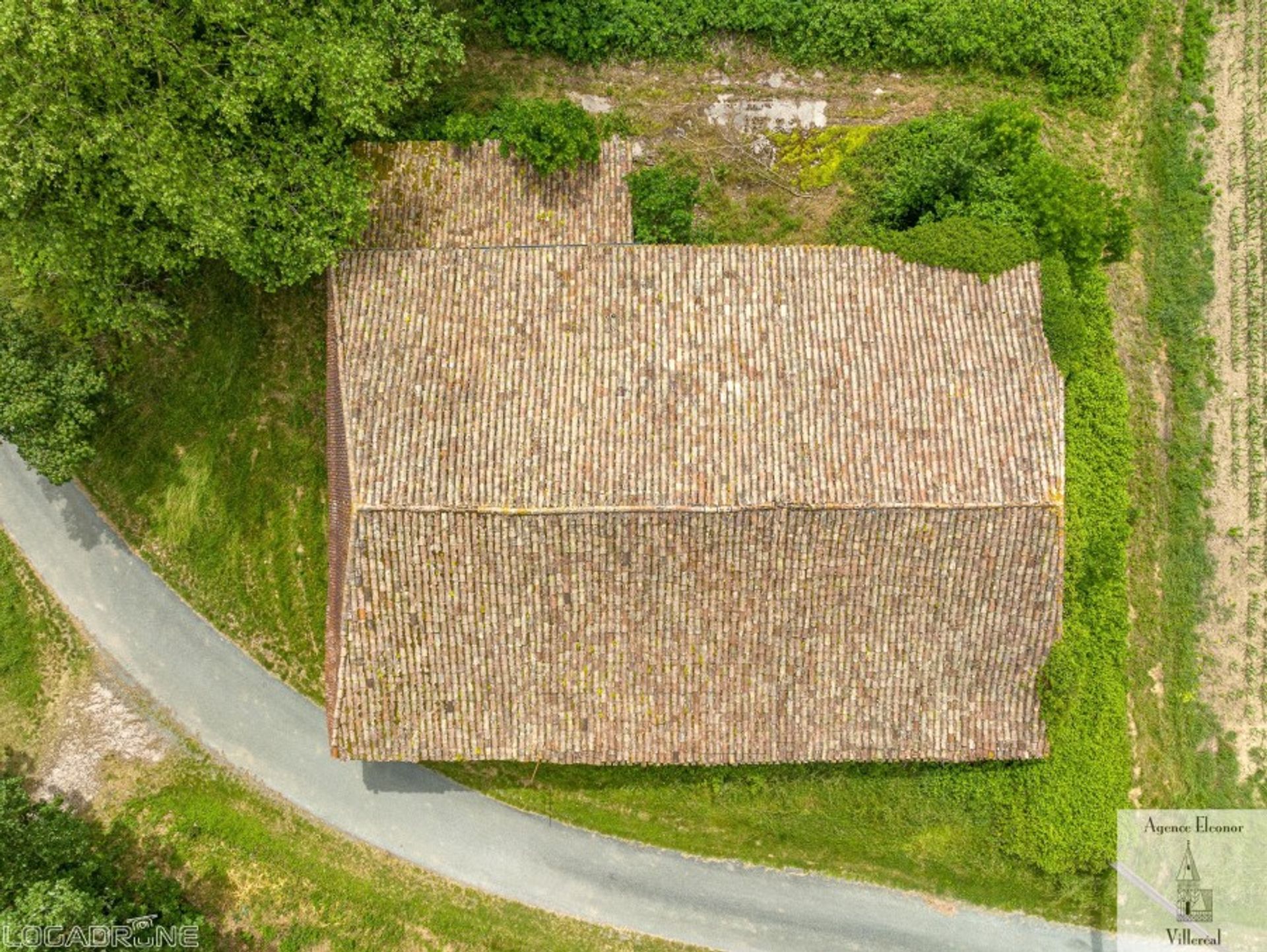 بيت في Saint-Eutrope-de-Born, Nouvelle-Aquitaine 10882102