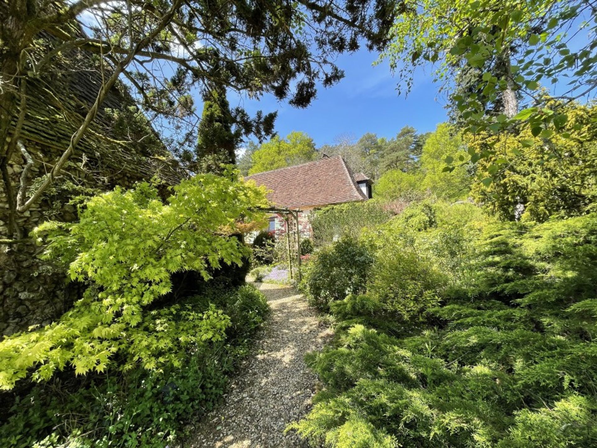 casa en Saint-Geyrac, Nouvelle-Aquitaine 10882130