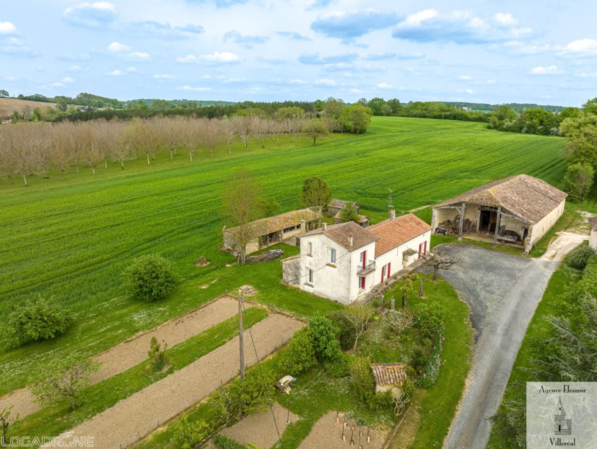 σπίτι σε Castillonnès, Nouvelle-Aquitaine 10882204