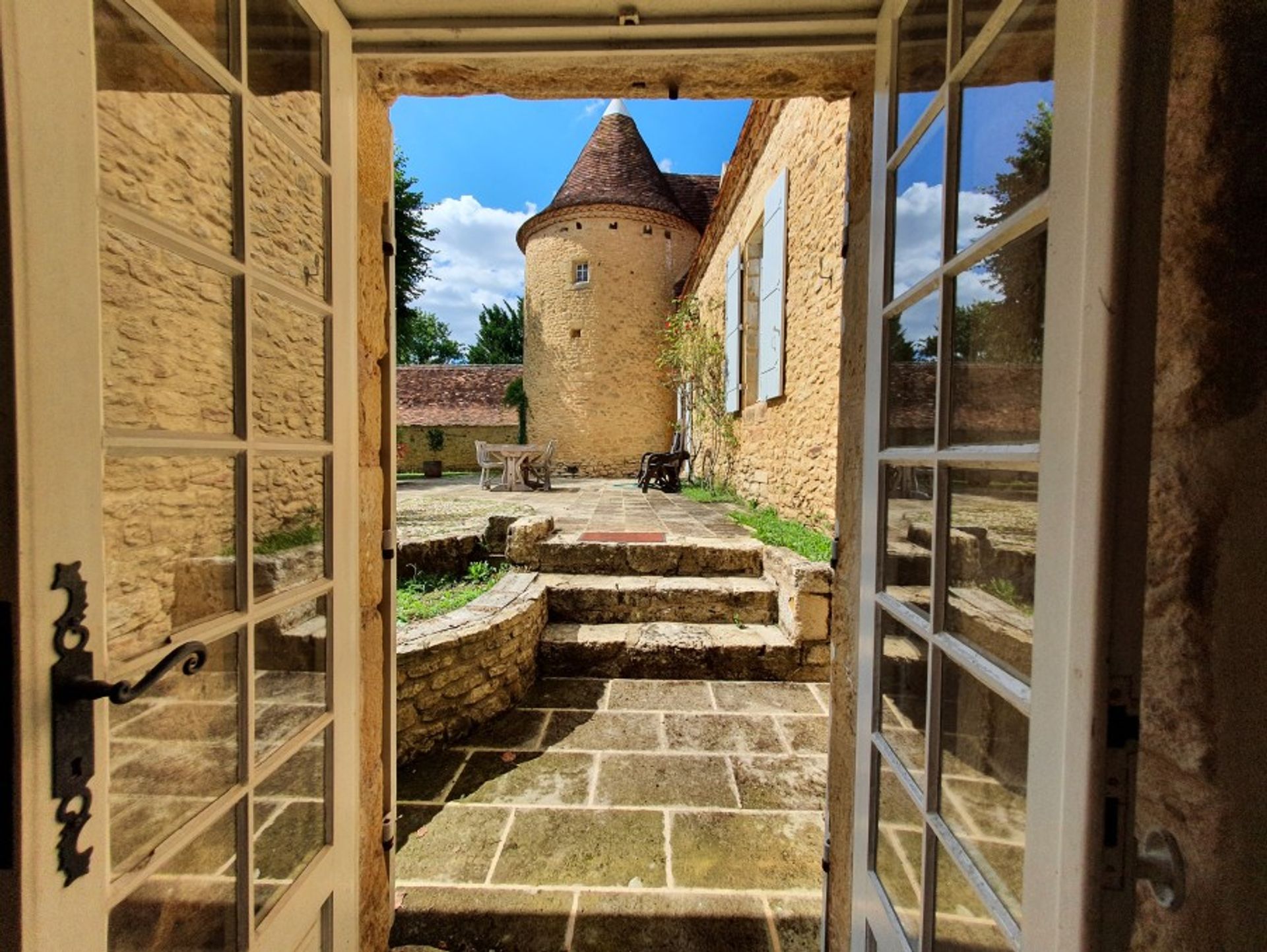 Rumah di Paunat, Nouvelle-Aquitaine 10882229