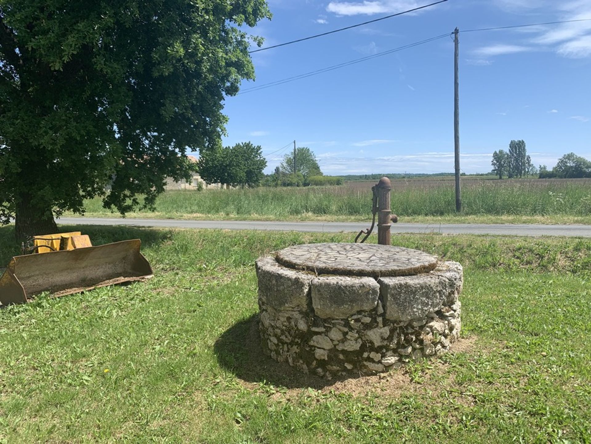 casa en Serres-et-Montguyard, Nouvelle-Aquitaine 10882460