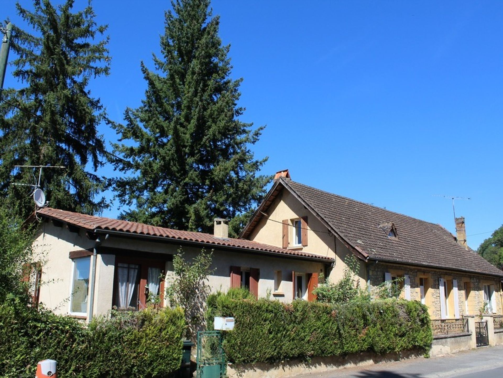 Haus im Cénac-et-Saint-Julien, Nouvelle-Aquitaine 10882580