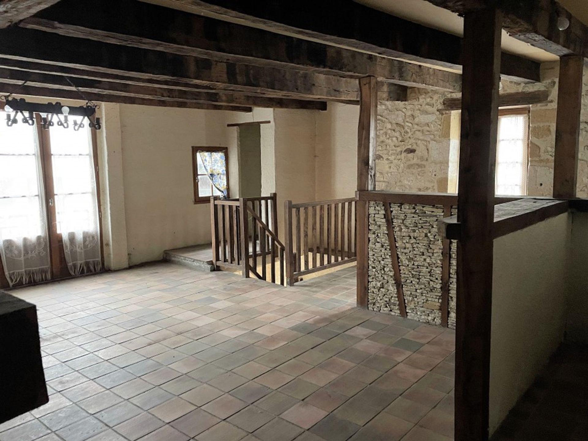 Hus i Monpazier, Nouvelle-Aquitaine 10882664