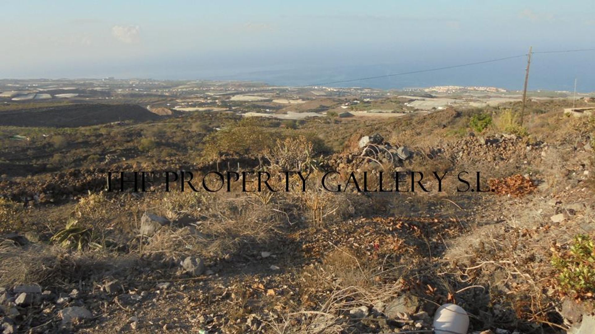 Tierra en Guía de Isora, Canary Islands 10882843