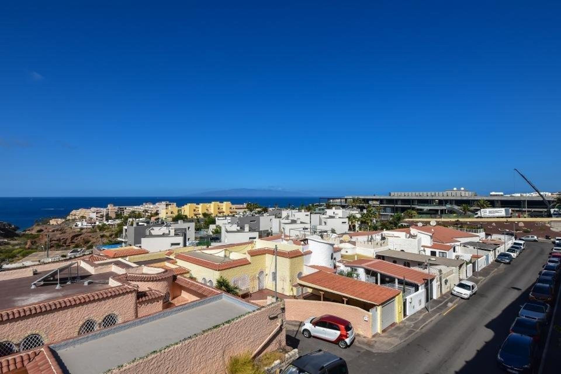 Condominium in Adeje, Canarias 10882906