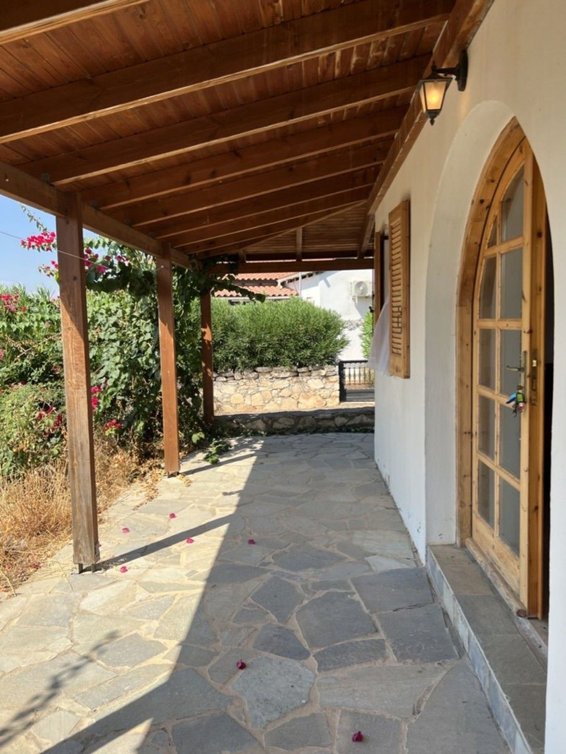 Rumah di Agios Antonios, Kriti 10882963